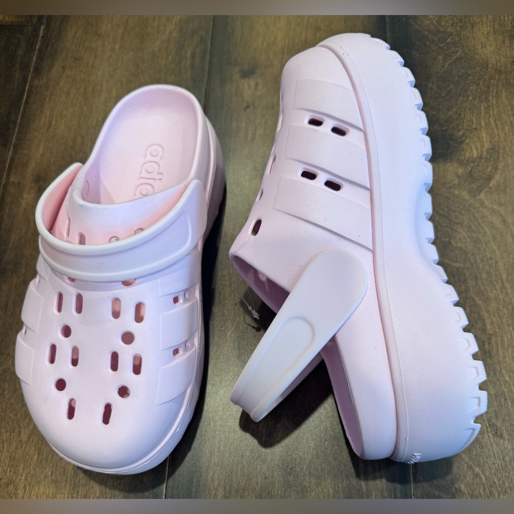 ADIDAS Adilette Platform Clogs - Picture 10 of 16